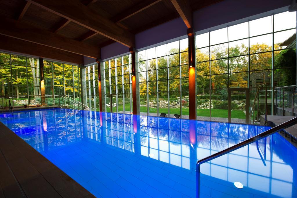 Hotel Zochova Chata - Adult Friendly Modra Bagian luar foto